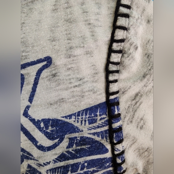 Boy's tshirt - Picture 3 of 4